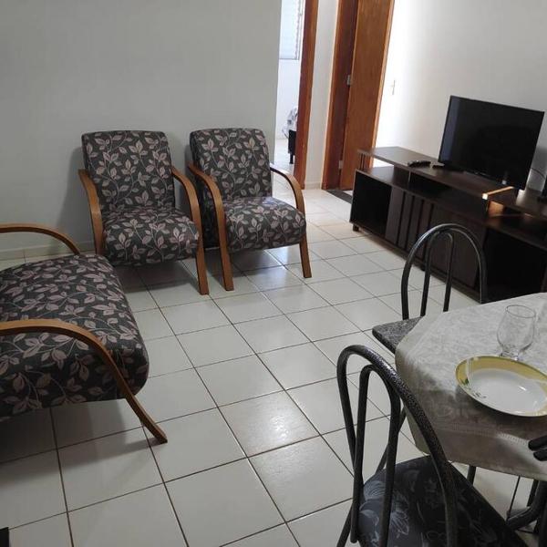 Apartamento inteiro no Bairro Alto Umuarama - Foto 5
