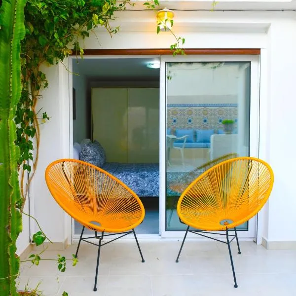 Le patio de CaboNegro - 250m de la plage - 6 couchages, hotel in Cabo Negro