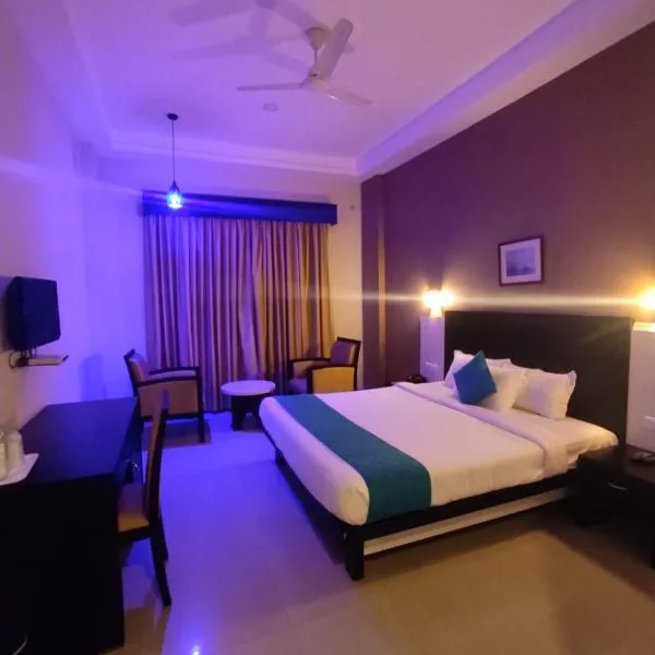 Hotel Excalibur, hotel v destinaci Kottayam