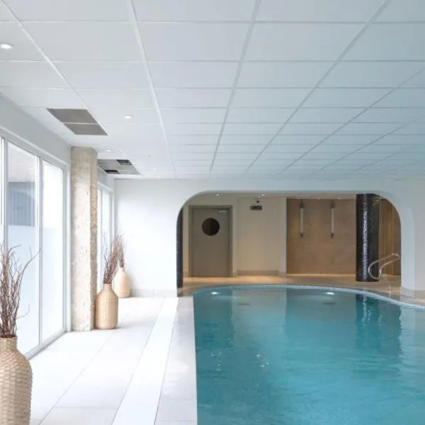 블레어고우리에 위치한 호텔 The Angus Hotel & Spa