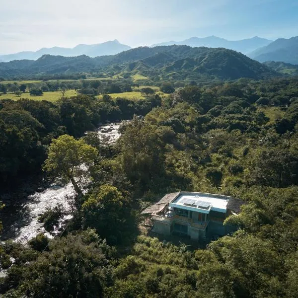 CASA RAÍZ RÍO ANCHO, hotel em Dibulla