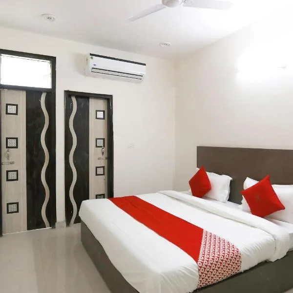 OYO Flagship 61722 Rajmahal Residency Hotel, hotel di Bhiwadi