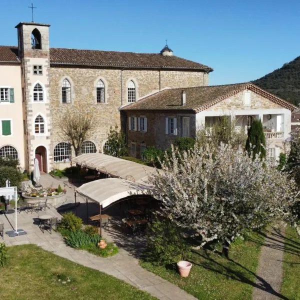 Hotel Carmel, hotel in Saint-Paul-le-Jeune