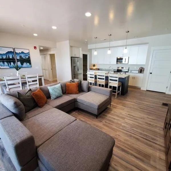 Monroe Mountain Suite - Castle Rock Condos, hotel in Richfield