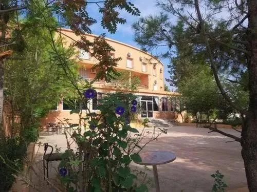 Hôtel El Ayachi, hotel em Midelt