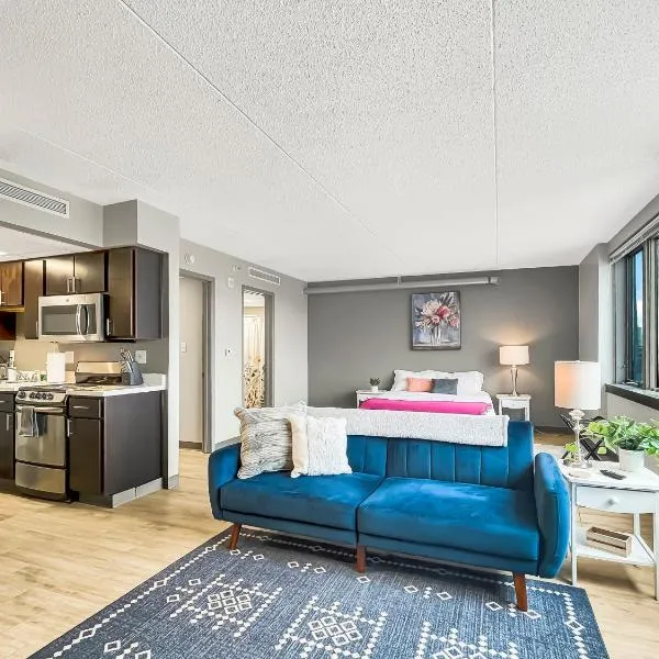 Modern Studio - Walk To Wells Fargo Arena, hotel in Des Moines