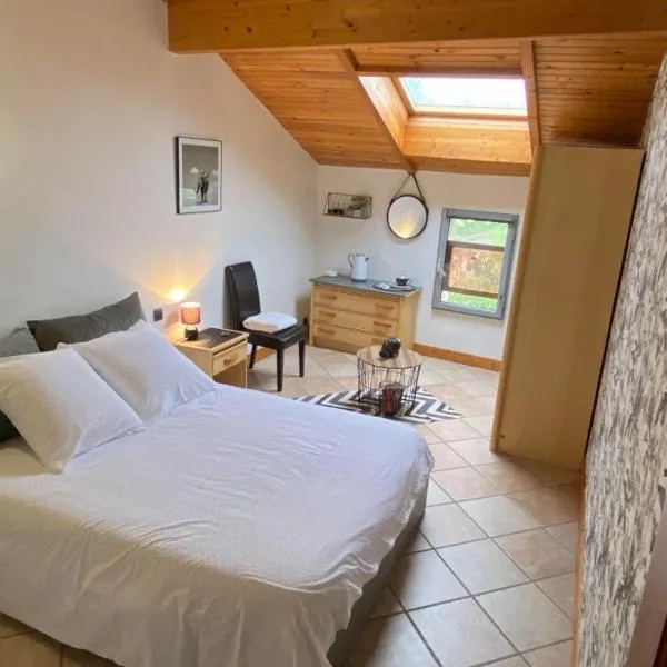 Chambre d'Hôte Au Fil du Canal 82, hotel v destinaci Valence