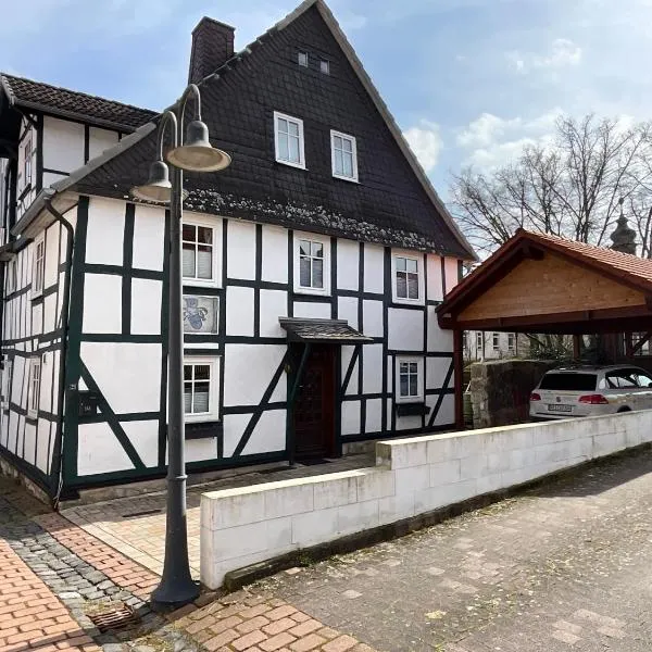 Urig, gemütliches Fachwerkhaus, hotel a Korbach