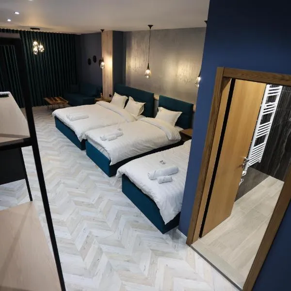 B.G Luxury Suites, ξενοδοχείο στην Κορυτσά