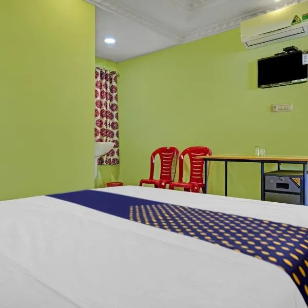 OYO Hotel SS Residency, hotell i Punalūr