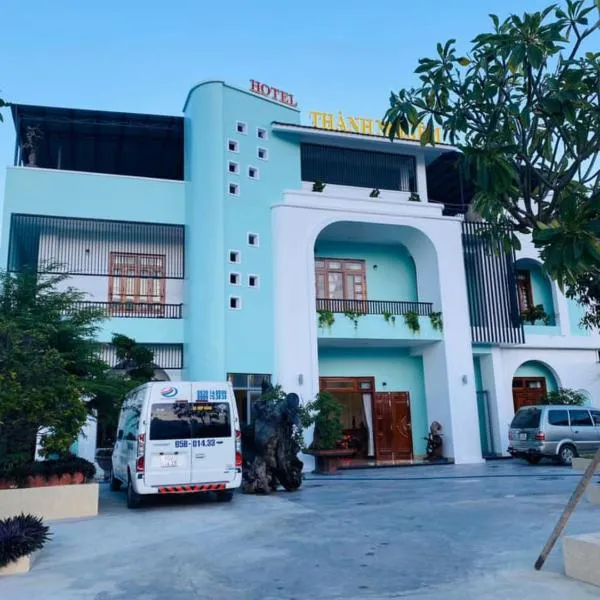 Viesnīca Thành Nghiêm Hotel Ninh Hòa pilsētā Ninh Hòa
