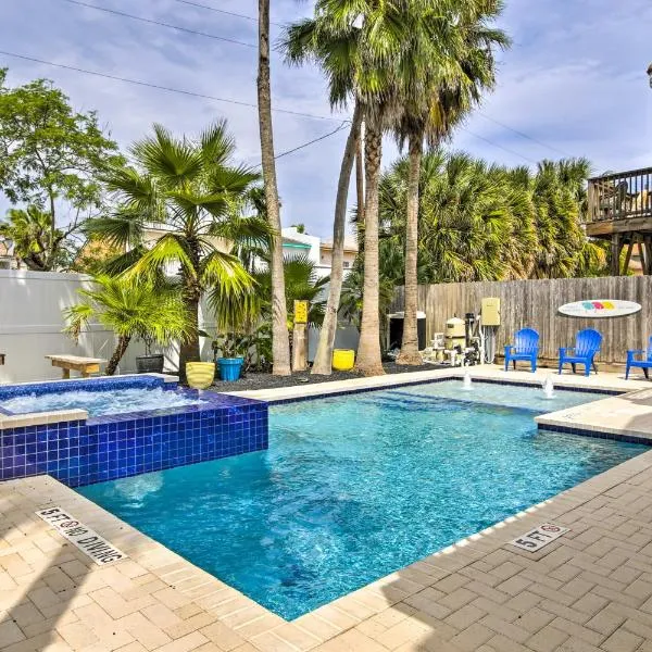 Home with Heated Pool and Hot Tub Less Than 1 Block to Beach!, hotel in South Padre Island
