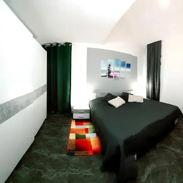 Apartmani Delas 2, hotel v destinácii Pješčana Uvala