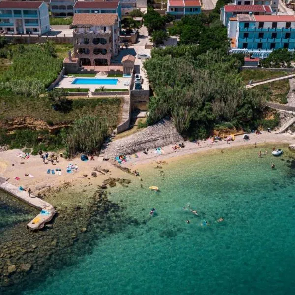 Pool Apartment Galeb, hotel v destinaci Pag