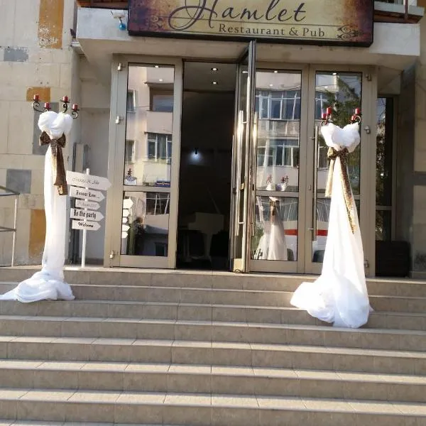 Hamlet Hotel, hotel v destinaci Bacău