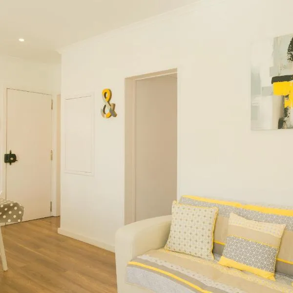 TravelingToLisbon - 296 Santos