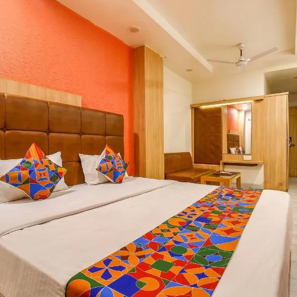 ๋ณดํ์ ์์นํ ํธํ
FabHotel The Oasis