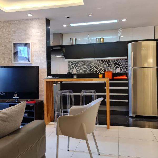 2 bedrooms 2 baths apartment. 3 blocks from Ipanema beach. Prime location. - Foto 4