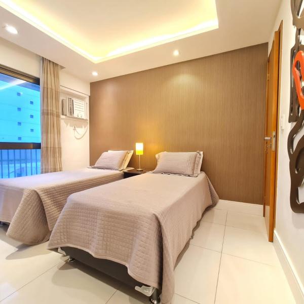 2 bedrooms 2 baths apartment. 3 blocks from Ipanema beach. Prime location. - Foto 2