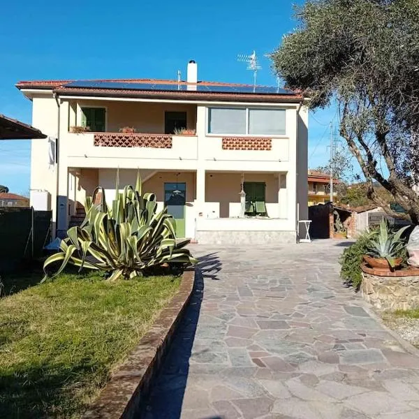 Cà degli Aredi - citra (011011-LT-0106), ξενοδοχείο σε Castelnuovo Magra