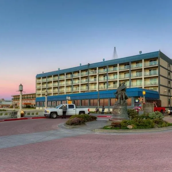 Viesnīca Promenade Inn & Suites Oceanfront pilsētā Sīsaida