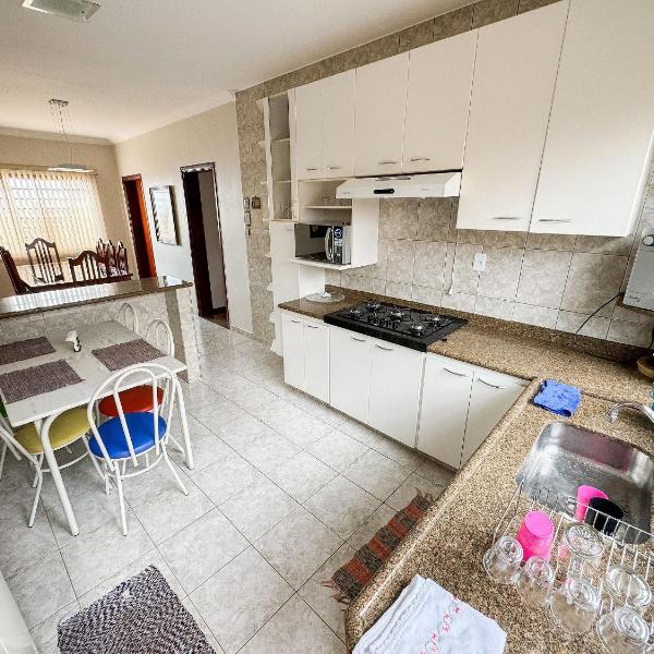 Casa Completa com Churrasqueira em Patos de Minas - Foto 4