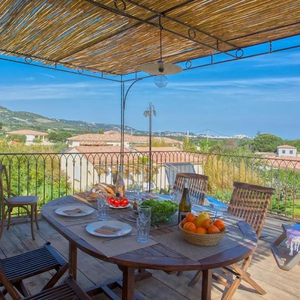 Beautiful Apartment "Hortensia" with large terrace for 4 to 6 people – hotel w Calvi