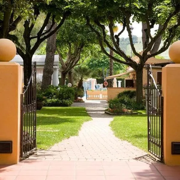 Oscar e Amorina, hotel v destinácii Montegiorgio