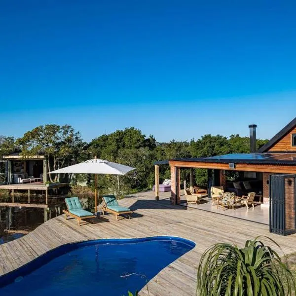 Bush Music - Modern Farm House, hotel in St Francis Bay