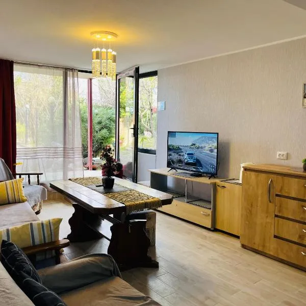 Guest house poligloti, hotel a Telavi