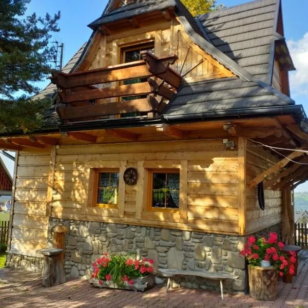 Góralski Domek z kominkiem - Highlander Wooden House, готель у Мужасихле