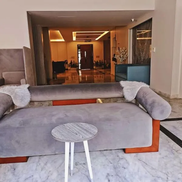Royal Elegance Room, hotel v destinaci Sheikh Zayed