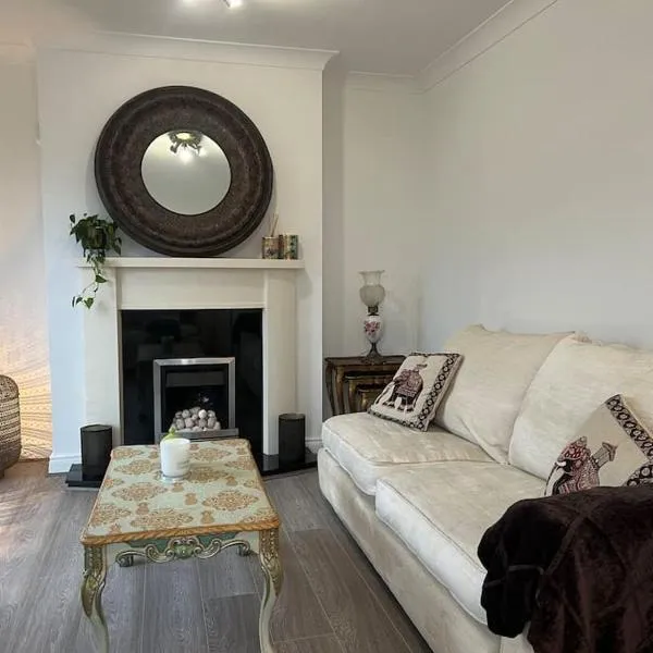 Cosy 2 Double Bed Apartment, hôtel à Swords