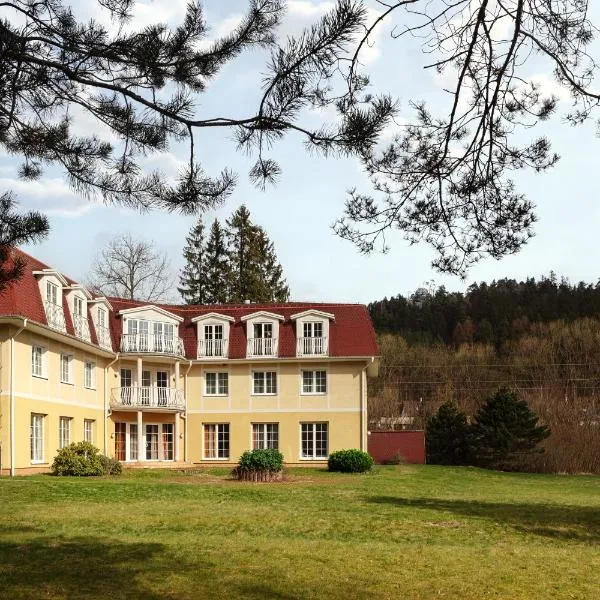 Hotel Adršpach, hotel in Radvanice