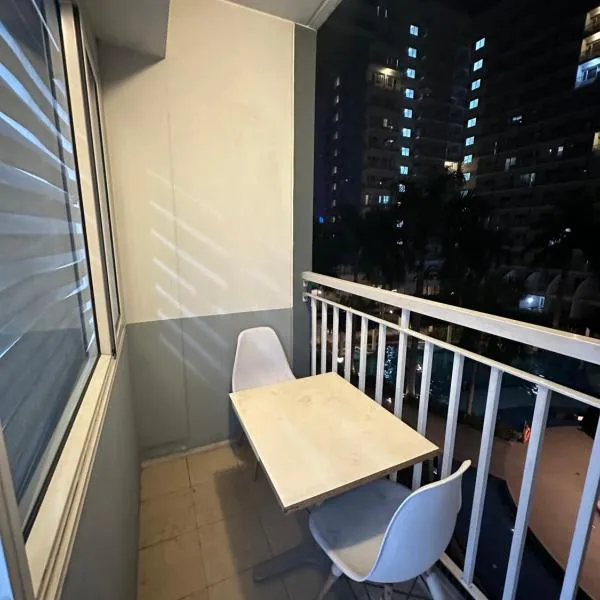 Shell Residences Staycation, hotel in Manila