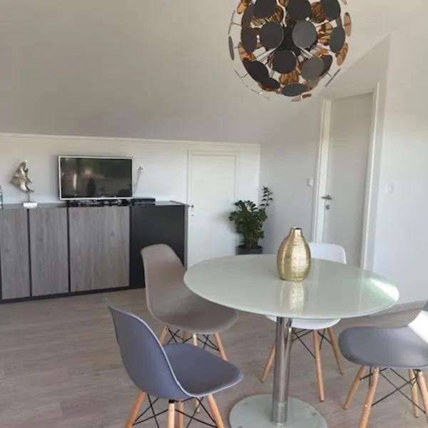 Flavia, hotel u gradu Rab