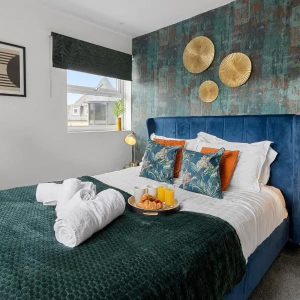 Sea views, Beachbreeze, Pet friendly, Private parking, hotel u gradu Teignmouth