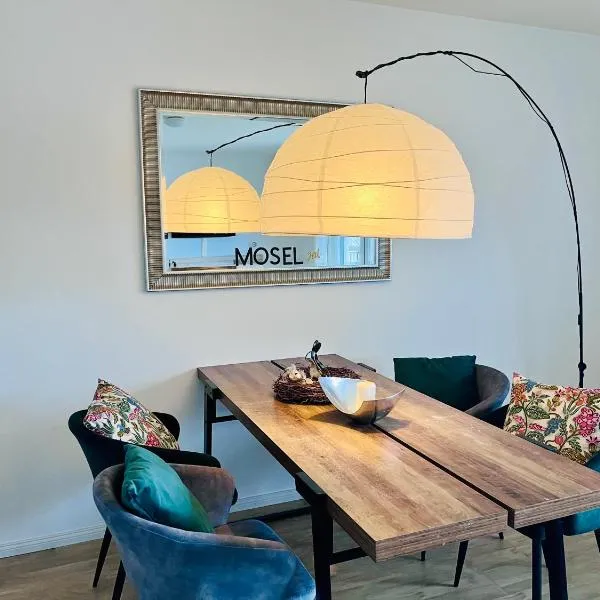 Mosel Quartier 32, hotel in Brodenbach
