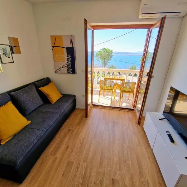Apartment Ivana Kacjak Crikvenica, hotel v Dramalji
