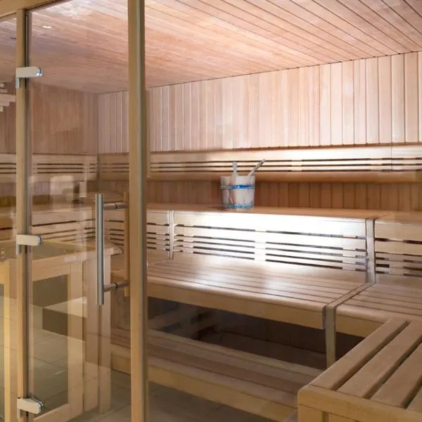 Zürich City Reizendes tiny Studio Albisriederplatz, hotell i Zürich