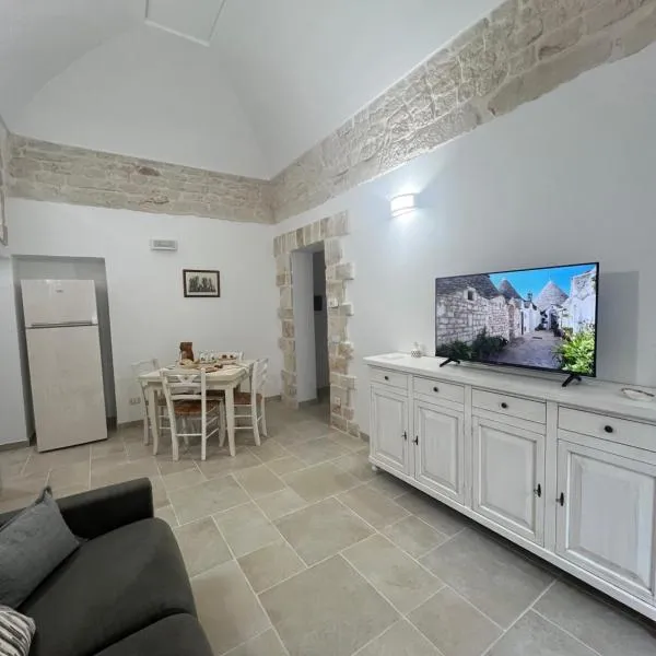 Home Civico 44, hotel in Ceglie Messapica