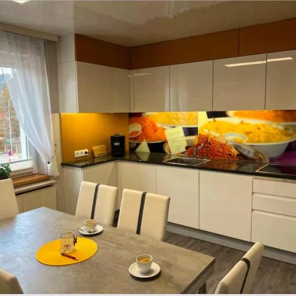 Gemütliche Wohnung/ cozy apartment Niklasdorf, ξενοδοχείο σε Niklasdorf