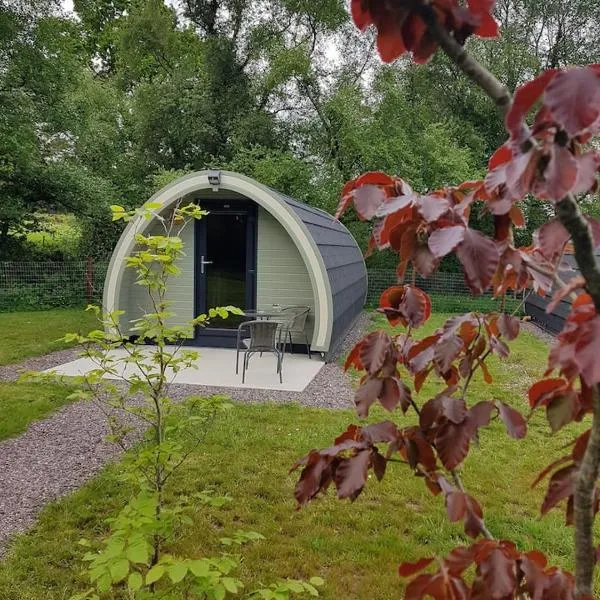 Mount Hillary Holiday Pods, hotel en Millstreet