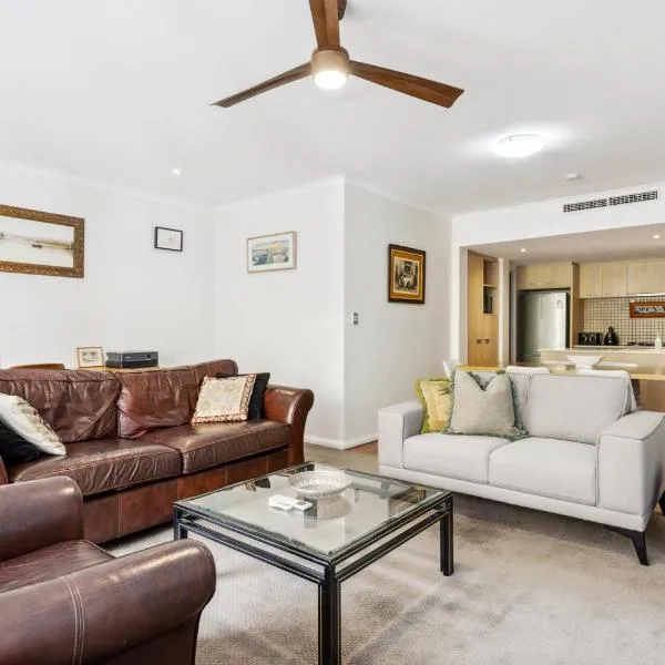 BANN2/5 - Bannister Heritage Hideaway, מלון בפרמנטל