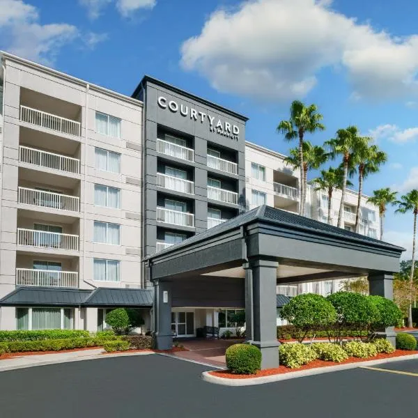 Courtyard by Marriott Orlando Downtown، فندق في أبوبكا