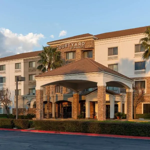 Viesnīca Courtyard by Marriott Ontario Rancho Cucamonga pilsētā Rančo Kukamonga