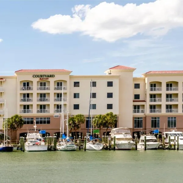 Courtyard by Marriott St. Petersburg Clearwater/Madeira Beach, hotel v destinaci St Pete Beach