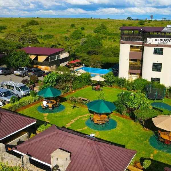 Olsupat Lodge, hotel di Matathia