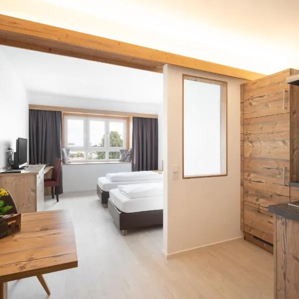 Snooze Apartments, hotel in Holzkirchen