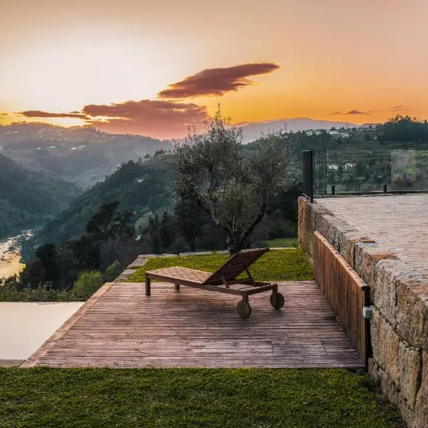 Javardo - Family House - Douro, hotel in Espadanedo